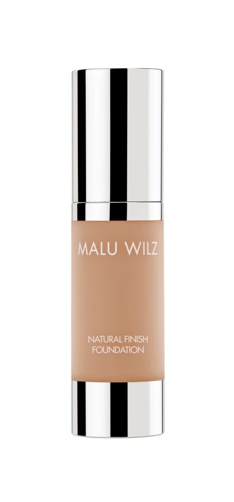 Malu Wilz Natural Finish Foundation 52 caramel